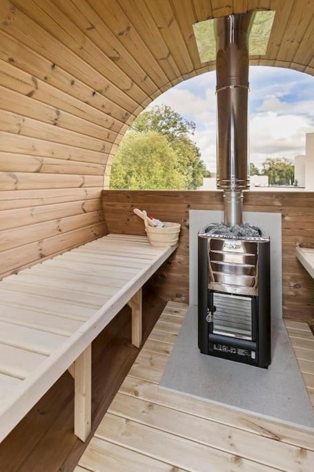 Schitterende Loft Met Jacuzzi En Sauna In Μεσελέν Εξωτερικό φωτογραφία